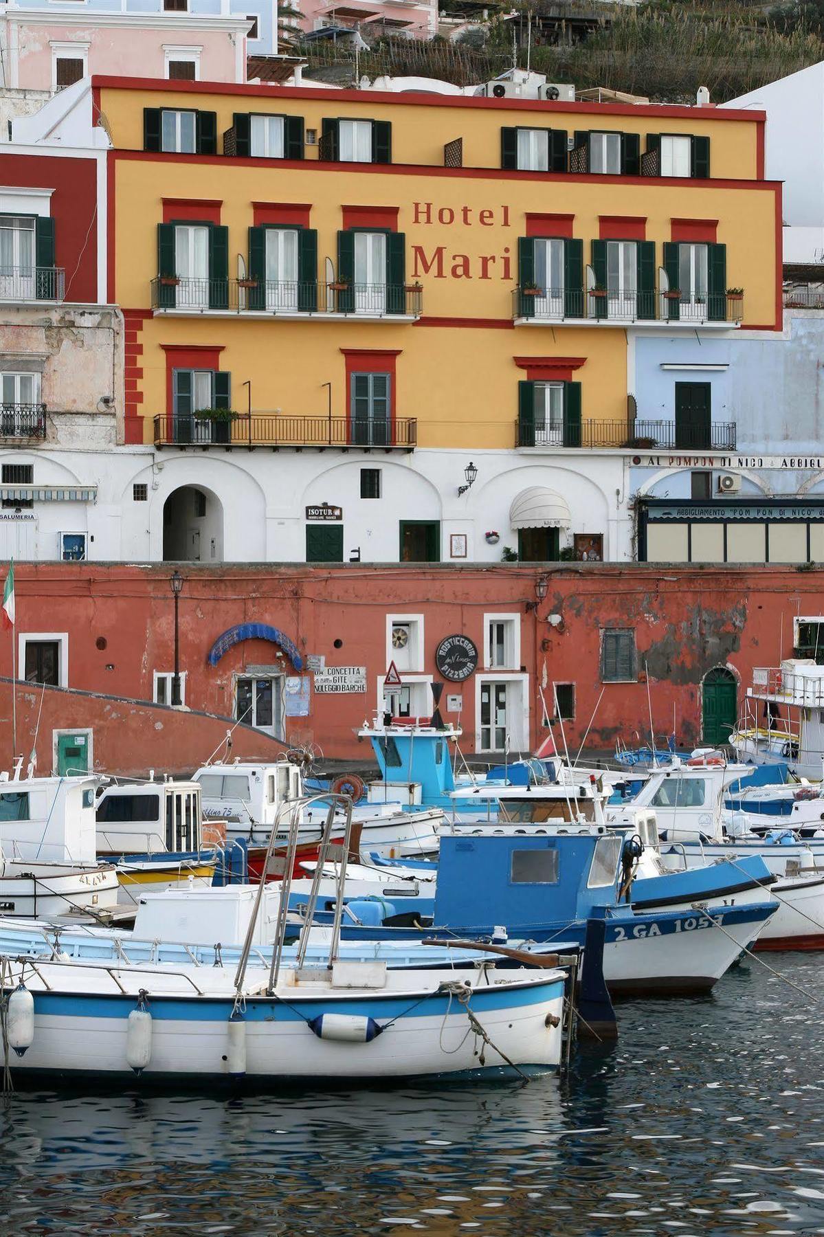 Locanda Mari Ponza Kültér fotó
