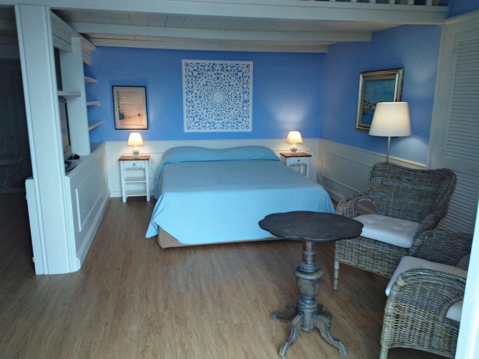 Locanda Mari Ponza Kültér fotó